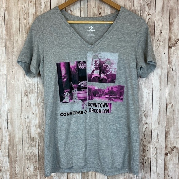 Converse V Neck Short Sleeve Brooklyn Classic Fit Shirt Size Small Women - Picture 1 of 6